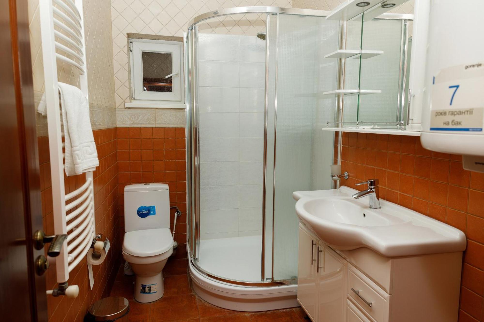 Gostyniy Dvir Synevir Hotel Synevyr Eksteriør billede